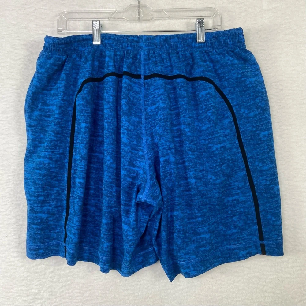 Mens Lululemon blue workout gym running shorts. Size XL - Picture 5 of 8